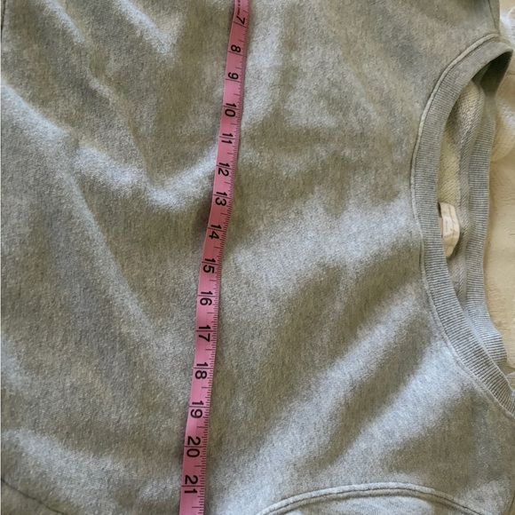 Spiritual Gangster Light Gray Heather Sweatshirt size M. Off shoulder. Beautiful - Picture 5 of 7